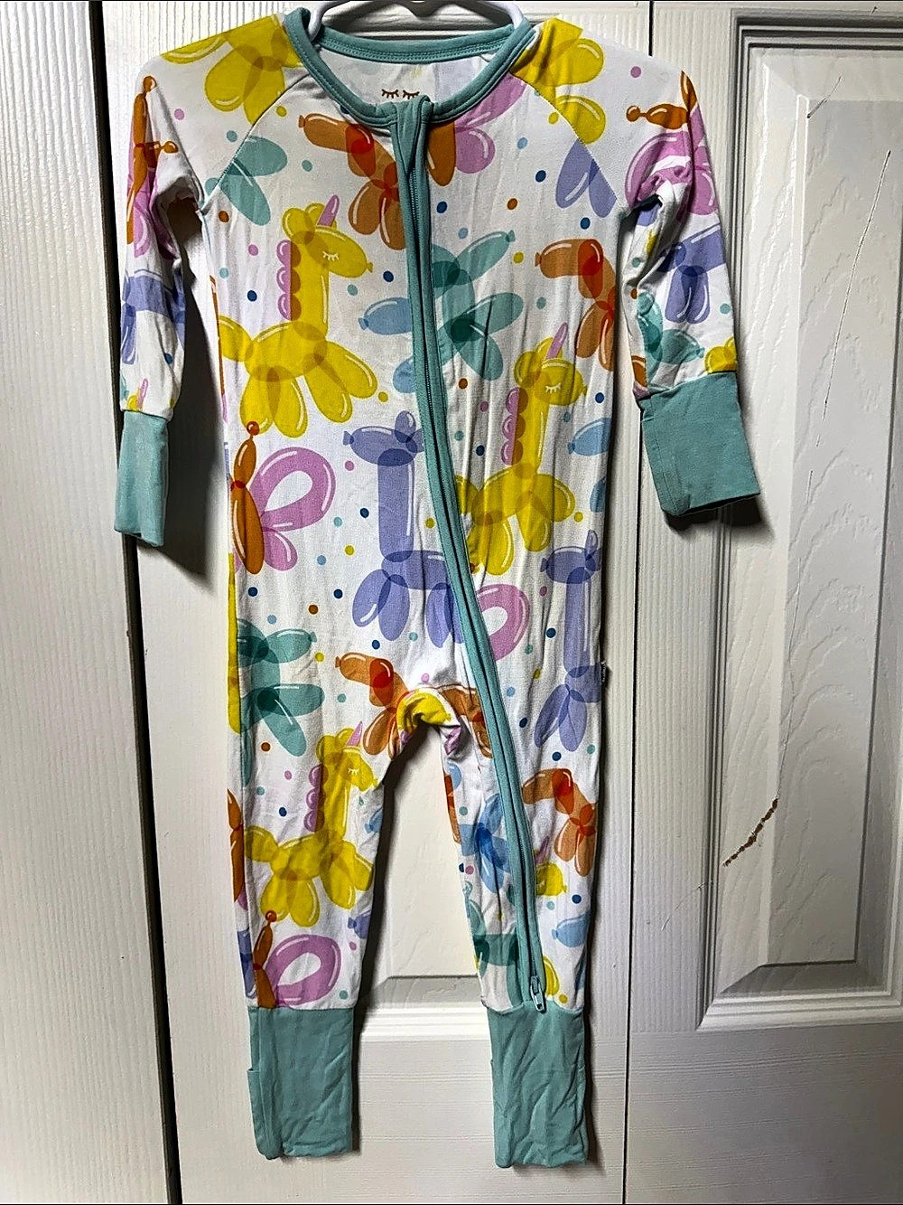 Little Sleepies Balloon Bash Zippy
6-12 months